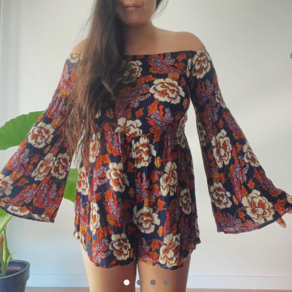 UO FLORAL ROMPER